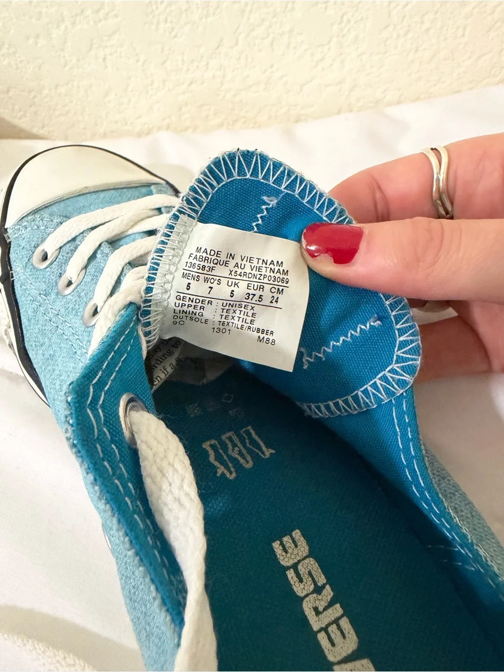 Converse Chuck Taylor All-Star Low Top Sneakers in Light Blue - Picture 6 of 8